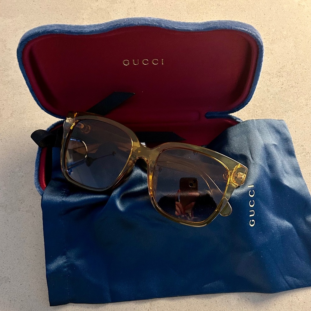 Gucci Yellow 53mm Square Sunglasses (NWOT)